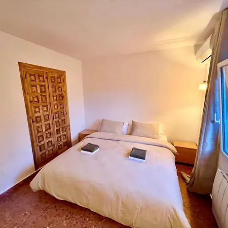 El Paraiso Villa *