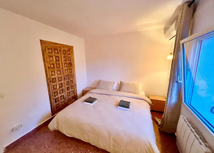El Paraiso Villa *